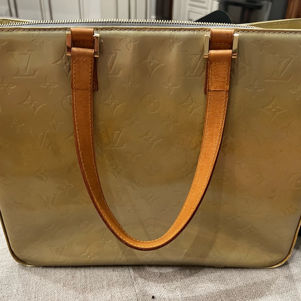 Authentic Luis Vuitton - Picture 3 of 7